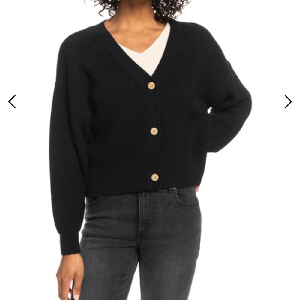 SOLD ! Roxy amazing hours button cardigan -brand new ! - Picture 1 of 7